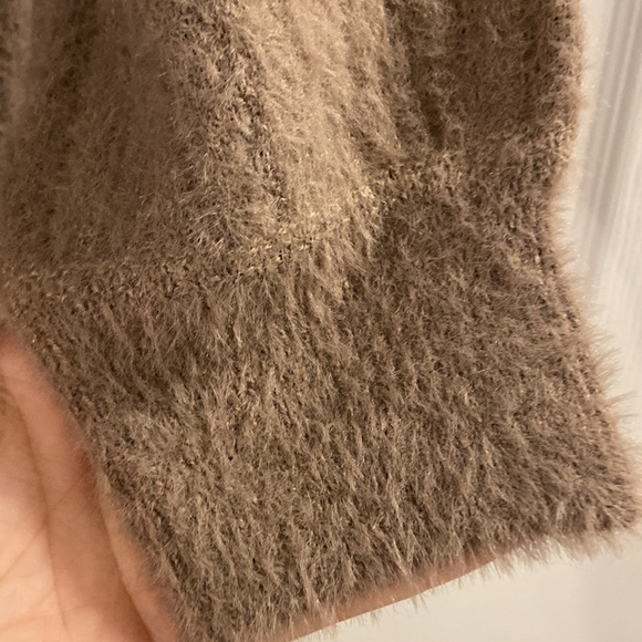 SO Women’s Sweater size XL brand new with tag so soft length 25” bust 44” - Picture 3 of 12